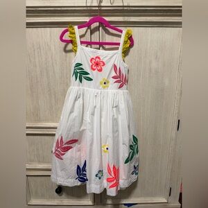 EUC Mini Boden White Dress with Colorful Floral Embroidery Size 8-9